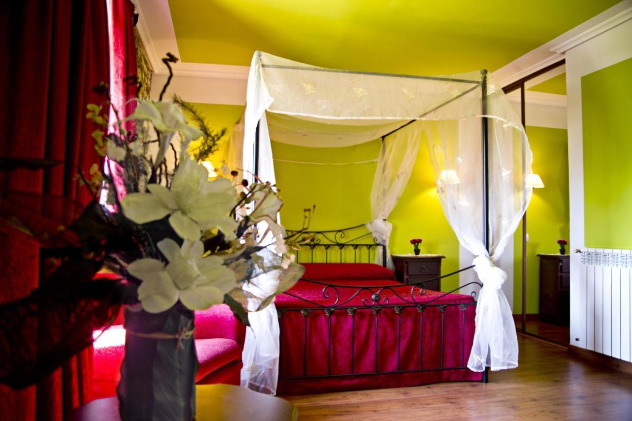 Hotel Casona Los Caballeros Santillana del Mar Extérieur photo