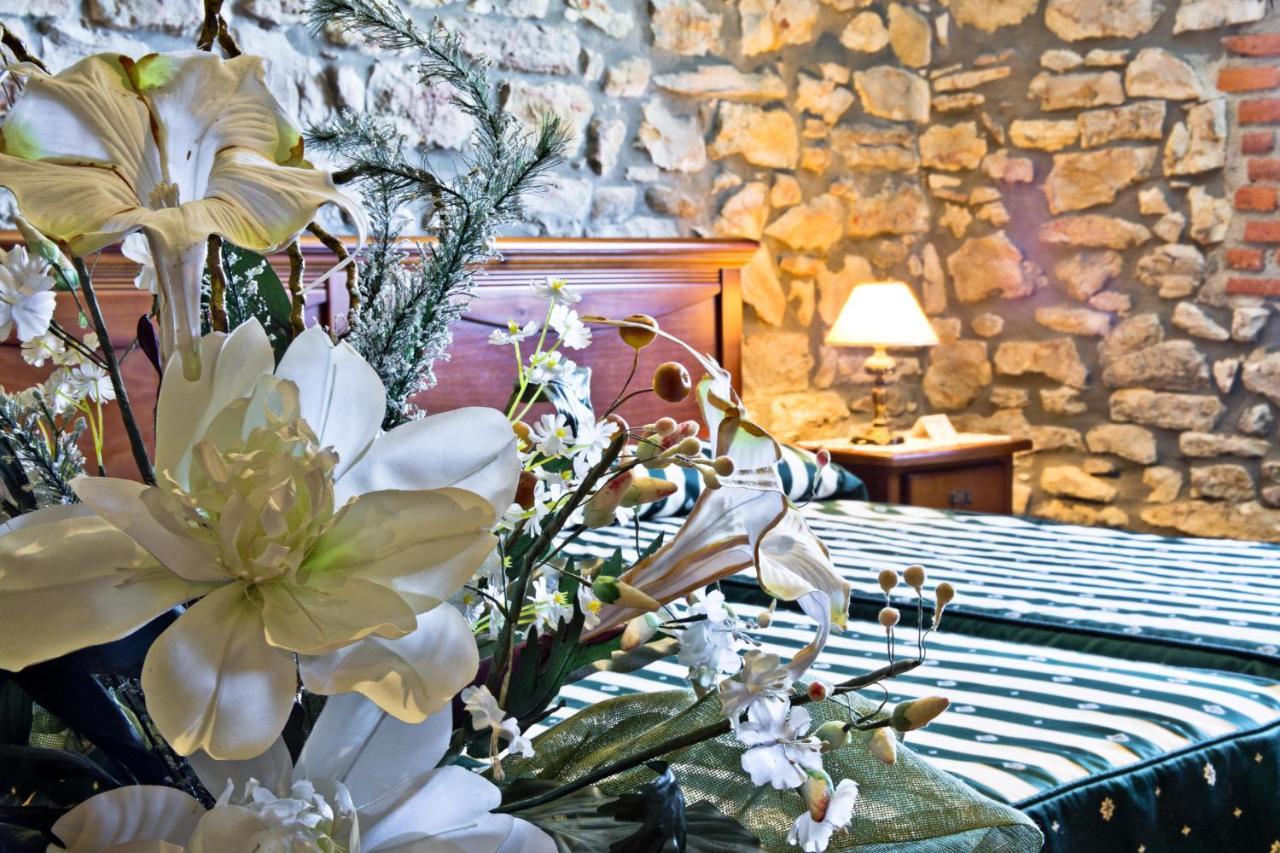 Hotel Casona Los Caballeros Santillana del Mar Extérieur photo