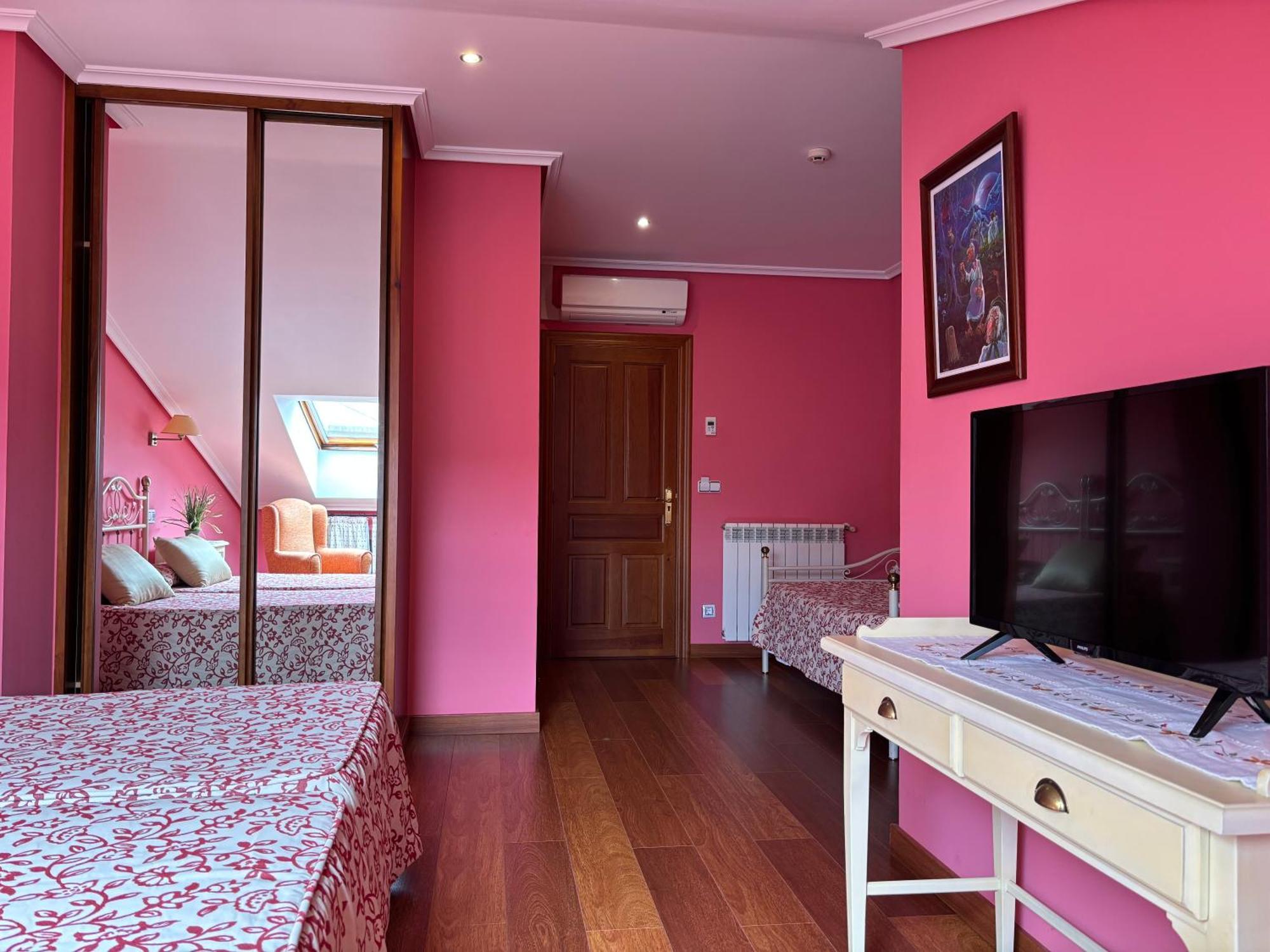 Hotel Casona Los Caballeros Santillana del Mar Extérieur photo