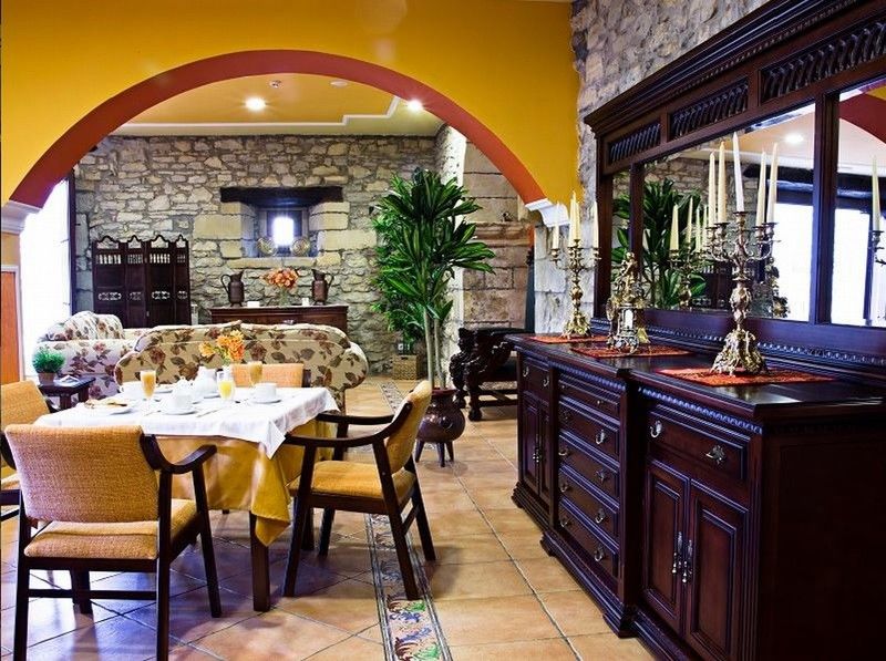 Hotel Casona Los Caballeros Santillana del Mar Extérieur photo