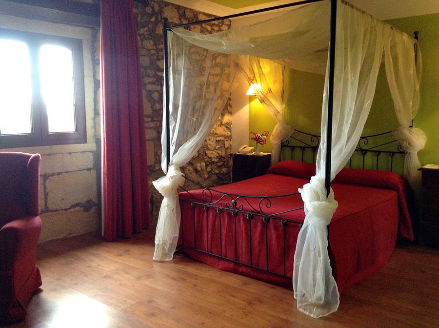 Hotel Casona Los Caballeros Santillana del Mar Extérieur photo